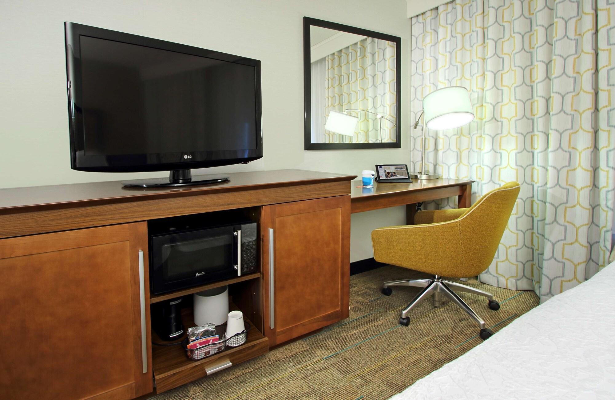 Hampton Inn & Suites Columbus Hilliard Extérieur photo