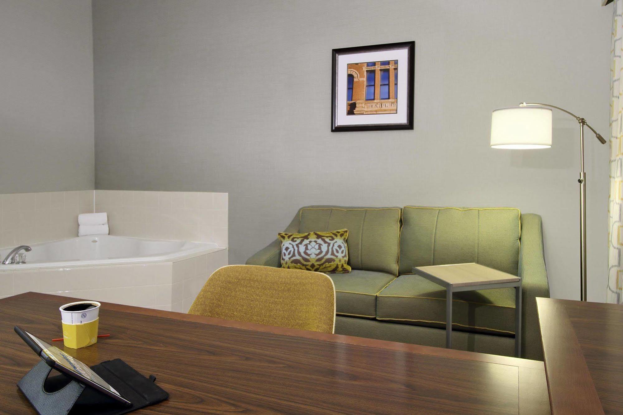 Hampton Inn & Suites Columbus Hilliard Extérieur photo